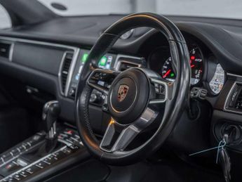 Porsche Macan GTS 5dr PDK