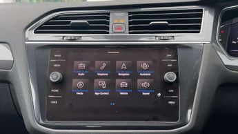 Volkswagen Tiguan Allspace 1.5 TSI Life 5dr DSG