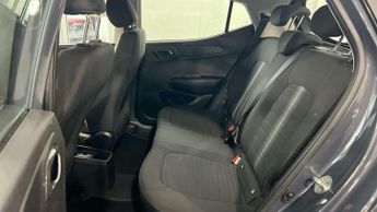Hyundai i10 1.2 MPi SE Connect 5dr Auto