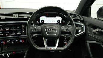 Audi Q3 35 TFSI Black Edition 5dr S Tronic