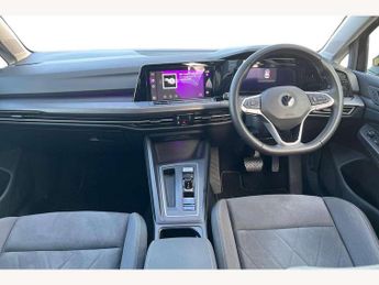 Volkswagen Golf 1.5 eTSI 150 Style 5dr DSG