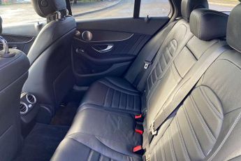 Mercedes-Benz C-Class Estate C300d AMG Line Premium Plus 5dr 9G-Tronic