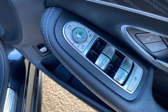 Mercedes-Benz C-Class Estate C300d AMG Line Premium Plus 5dr 9G-Tronic