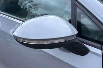 Volkswagen Golf GTE 1.4 TSI GTE 5dr DSG