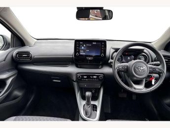 Toyota Yaris 1.5 Hybrid Design 5dr CVT