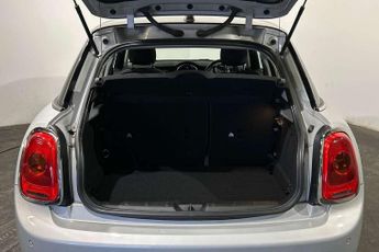 MINI Hatchback 5dr 1.5 Cooper 5dr Auto