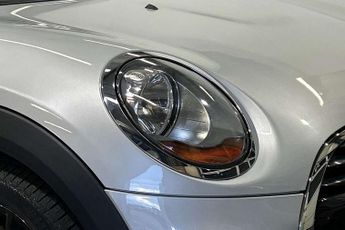 MINI Hatchback 5dr 1.5 Cooper 5dr Auto