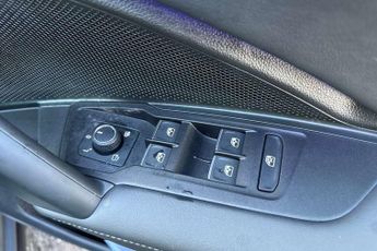 Volkswagen Tiguan 1.5 TSI eHybrid Elegance 5dr DSG