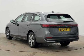 Volkswagen Passat Estate 1.5 TSI eHybrid Life 5dr DSG