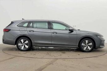 Volkswagen Passat Estate 1.5 TSI eHybrid Life 5dr DSG