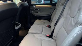 Volvo XC90 2.0 B5P Ultra Dark 5dr AWD Geartronic