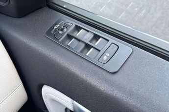 Land Rover Discovery Sport 2.0 D200 R-Dynamic S Plus 5dr Auto [5 Seat]