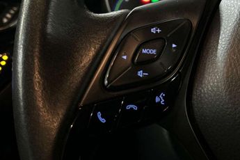 Toyota C-HR 1.8 Hybrid Design 5dr CVT