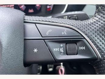Audi Q3 40 TFSI Quattro S Line 5dr S Tronic