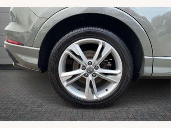 Audi Q3 40 TFSI Quattro S Line 5dr S Tronic