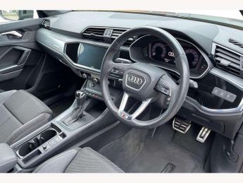 Audi Q3 40 TFSI Quattro S Line 5dr S Tronic