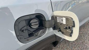 Nissan Juke 1.6 Hybrid N-Connecta 5dr Auto