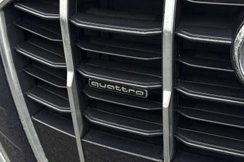 Audi Q7 50 TDI Quattro S Line 5dr Tiptronic