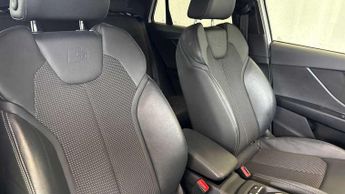 Audi Q2 35 TFSI Black Edition 5dr S Tronic