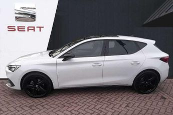 SEAT Leon 1.5 eTSI 150 FR Black Edition 5dr DSG [DAP]