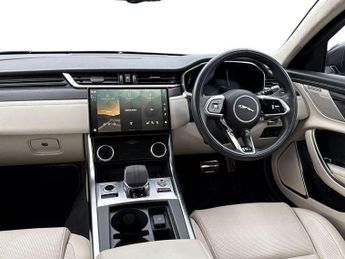 Jaguar XF 2.0 P300 R-Dynamic HSE 4dr Auto AWD