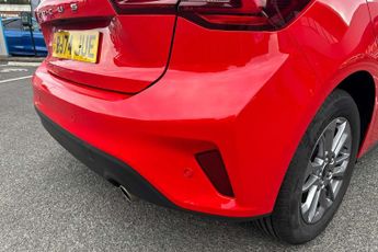 Ford Focus 1.0 EcoBoost Hybrid mHEV 155 Titanium 5dr Auto