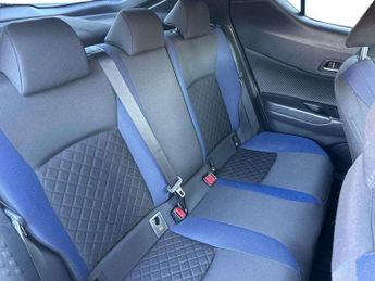 Toyota C-HR 1.8 Hybrid Dynamic 5dr CVT