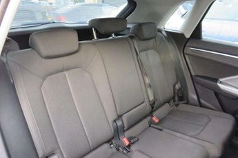 Audi Q3 35 TDI Sport 5dr S Tronic