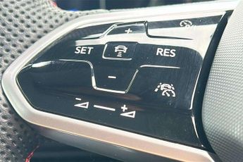 Volkswagen Golf GTi 2.0 TSI GTI 5dr