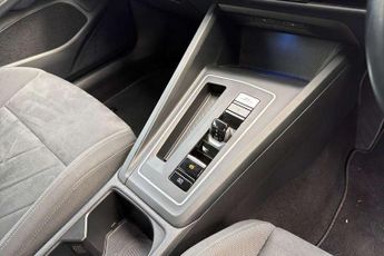 Volkswagen Golf 1.4 TSI eHybrid Style 5dr DSG