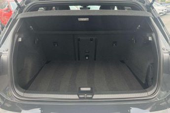 Volkswagen Golf 2.0 TDI 150 R-Line 5dr DSG