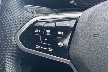 Volkswagen Golf 2.0 TDI 150 R-Line 5dr DSG