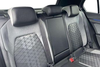 Volkswagen Golf 2.0 TDI 150 R-Line 5dr DSG