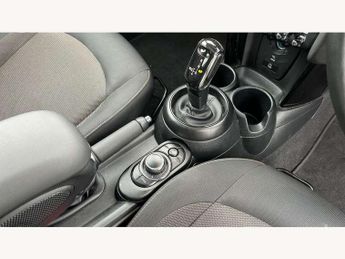 MINI Hatchback 1.5 Cooper Classic 3dr Auto