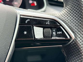 Audi A6 Avant 40 TDI S Line 5dr S Tronic