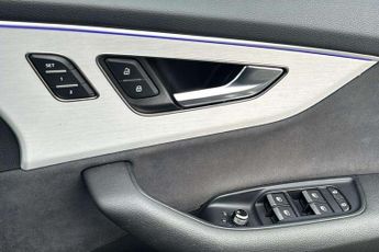 Audi Q7 45 TDI Quattro S Line 5dr Tiptronic