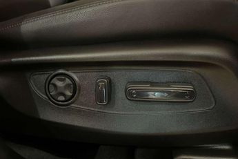 Honda CR-V 2.0 eHEV Elegance 5dr eCVT