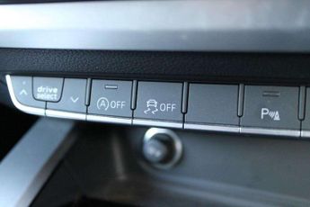 Audi A4 Avant 40 TFSI 204 S Line 5dr S Tronic