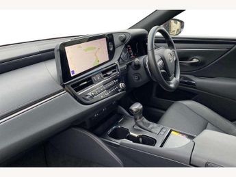 Lexus ES 300h 2.5 4dr CVT