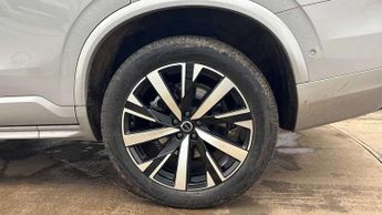 Volvo XC90 2.0 T8 PHEV Plus Dark 5dr AWD Geartronic