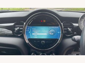 MINI Hatchback 5dr 1.5 Cooper Classic 5dr Auto [Comfort/Nav Pack]