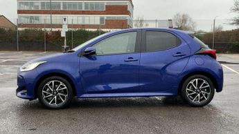 Toyota Yaris 1.5 Hybrid Design 5dr CVT