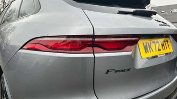 Jaguar F-Pace 3.0 D300 R-Dynamic HSE 5dr Auto AWD