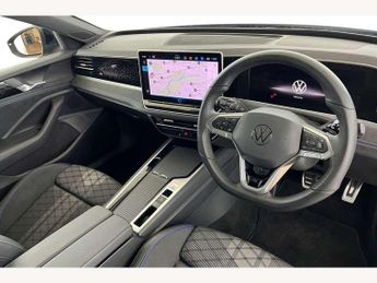 Volkswagen Passat Estate 1.5 TSI eHybrid R-Line 5dr DSG