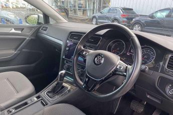 Volkswagen Golf 2.0 TDI Match 5dr DSG