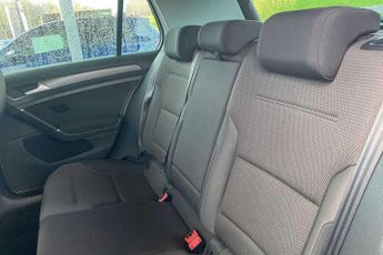 Volkswagen Golf 2.0 TDI Match 5dr DSG