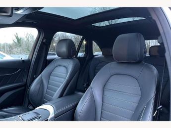 Mercedes-Benz GLC GLC 300d 4Matic AMG Line Premium Pls 5dr 9G-Tronic