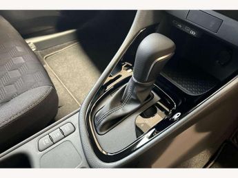 Toyota Yaris 1.5 Hybrid Icon 5dr CVT