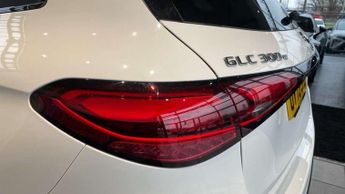 Mercedes-Benz GLC GLC 300e 4Matic Urban Edition 5dr 9G-Tronic
