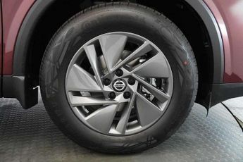 Nissan Qashqai 1.3 DiG-T MH 158 Acenta Premium 5dr Xtronic